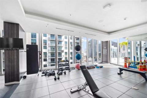 Condo in Miami, Florida, 2 bedrooms  № 2086584 - photo 22