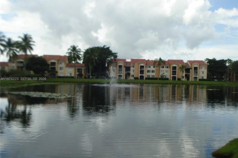 Condo in Miramar, Florida, 2 bedrooms  № 2040195 - photo 18