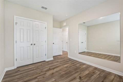 House in Parrish, Florida 5 bedrooms, 229.47 sq.m. № 1879232 - photo 25