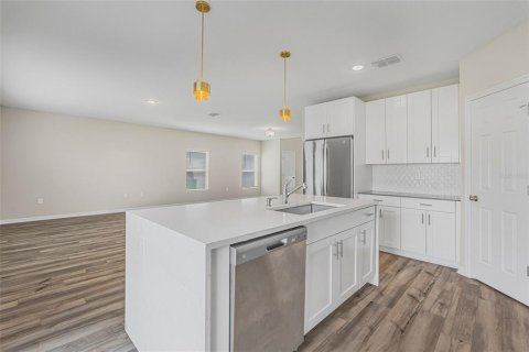 House in Parrish, Florida 5 bedrooms, 229.47 sq.m. № 1879232 - photo 18