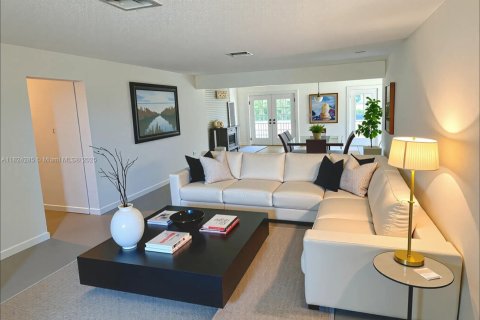 Casa en venta en Boynton Beach, Florida, 3 dormitorios, 170.85 m2 № 1814380 - foto 22