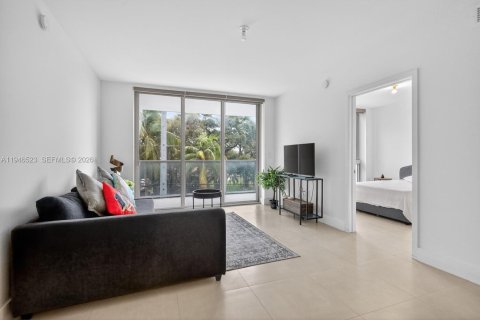 Apartment in North Miami Beach, Florida 2 bedrooms № 2003048 - photo 13