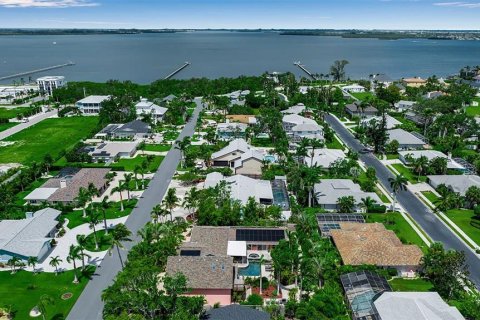 House in Bradenton, Florida 4 bedrooms, 323.58 sq.m. № 1834668 - photo 3