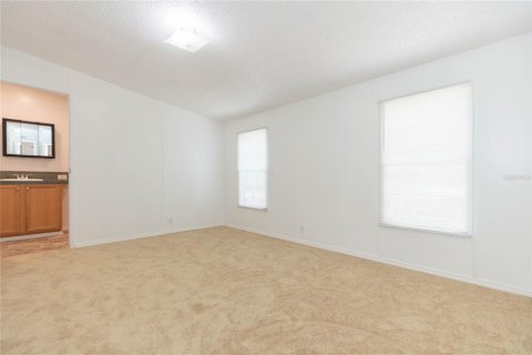 Apartment in Weeki Wachee, Florida 3 bedrooms, 107.02 sq.m. № 2377839 - photo 26