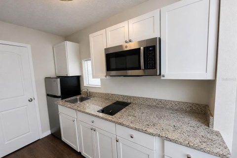 Apartment in Orlando, Florida 1 bedroom, 37.16 sq.m. № 2211154 - photo 3