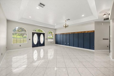 House in Clermont, Florida 4 bedrooms, 280.19 sq.m. № 1802862 - photo 5