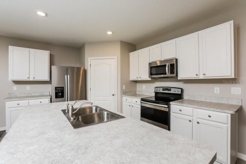 Casa en alquiler en Tavares, Florida, 4 dormitorios, 169.83 m2 № 1886221 - foto 6