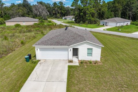Casa en venta en Crescent City, Florida, 3 dormitorios, 118.17 m2 № 1905059 - foto 1