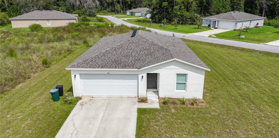 Casa en Crescent City, Florida 3 dormitorios, 118.17 m2 № 1905059