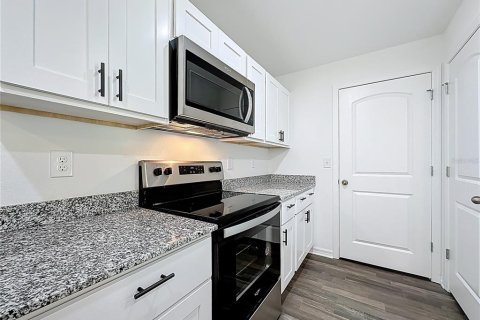 Casa en venta en Crescent City, Florida, 3 dormitorios, 118.17 m2 № 1905059 - foto 8