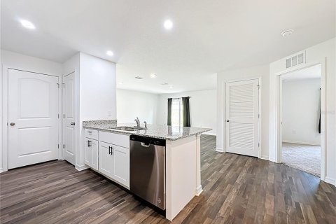 Casa en venta en Crescent City, Florida, 3 dormitorios, 118.17 m2 № 1905059 - foto 6
