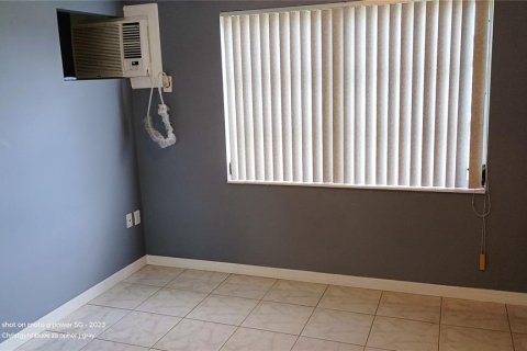 Condominio en alquiler en Bradenton, Florida, 1 dormitorio, 53.51 m2 № 1909333 - foto 8