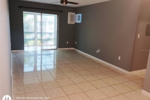 Condominio en alquiler en Bradenton, Florida, 1 dormitorio, 53.51 m2 № 1909333 - foto 6