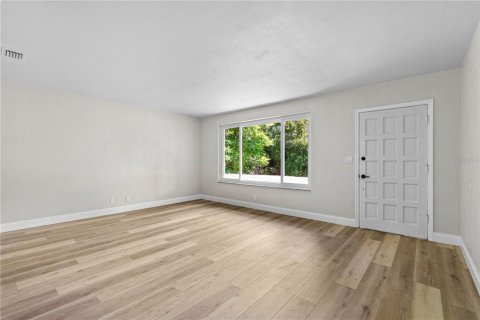 House in Holly Hill, Florida 3 bedrooms, 139.07 sq.m. № 1837528 - photo 12