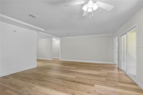 House in Holly Hill, Florida 3 bedrooms, 139.07 sq.m. № 1837528 - photo 16