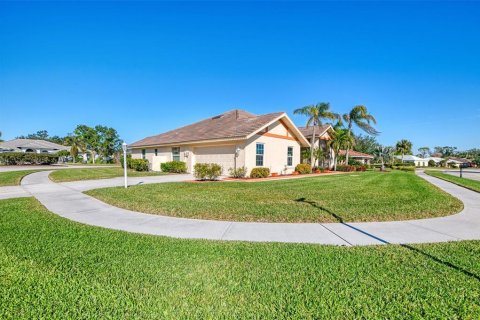 Casa en venta en Nokomis, Florida, 3 dormitorios, 196.86 m2 № 1784616 - foto 2