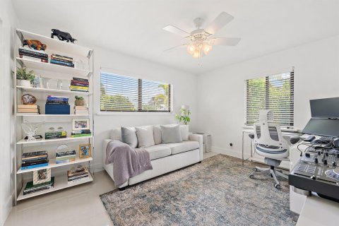 Villa ou maison à vendre à West Palm Beach, Floride: 3 chambres, 158.86 m2 № 2253425 - photo 17