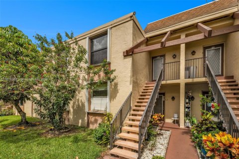 Copropriété à vendre à Margate, Floride: 2 chambres, 92.9 m2 № 1818638 - photo 3