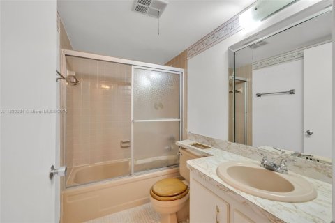 Copropriété à vendre à Margate, Floride: 2 chambres, 92.9 m2 № 1818638 - photo 20