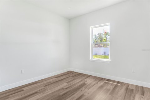 House in Ocala, Florida 4 bedrooms, 181.35 sq.m. № 2211168 - photo 23