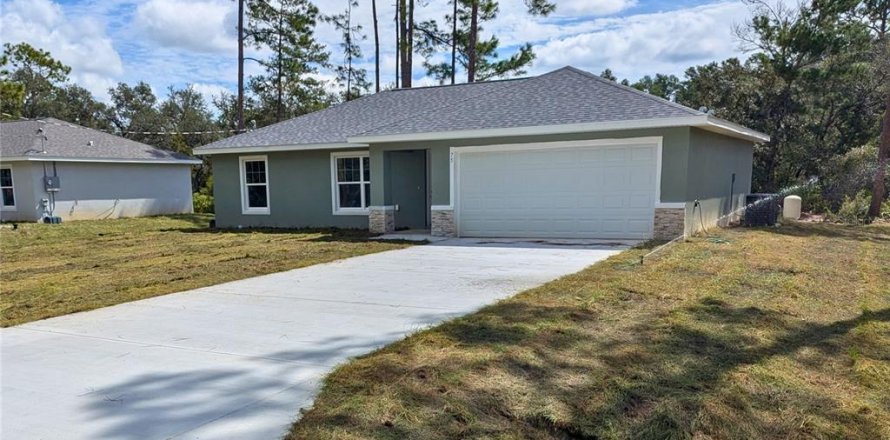 Casa en Ocklawaha, Florida 3 dormitorios, 101.17 m2 № 1898531