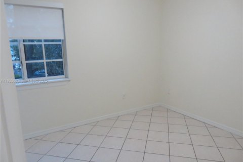 Appartement à louer à Miami, Floride: 1 chambre, 46.45 m2 № 1989688 - photo 9