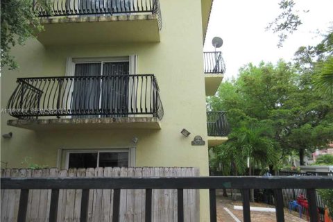 Appartement à louer à Miami, Floride: 1 chambre, 46.45 m2 № 1989688 - photo 12