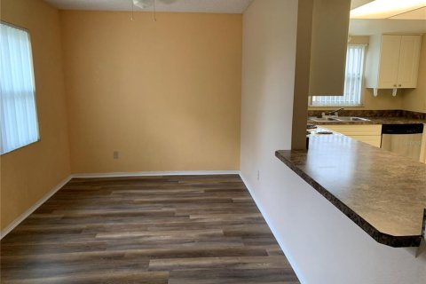 Condominio en alquiler en Orlando, Florida, 2 dormitorios, 84.08 m2 № 1810116 - foto 8