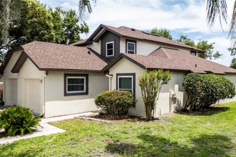 Duplex à vendre à Orlando, Floride: 3 chambres, 144.46 m2 № 2100116 - photo 5