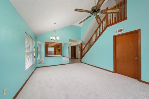 Duplex à vendre à Orlando, Floride: 3 chambres, 144.46 m2 № 2100116 - photo 10