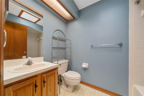 Duplex à vendre à Orlando, Floride: 3 chambres, 144.46 m2 № 2100116 - photo 22