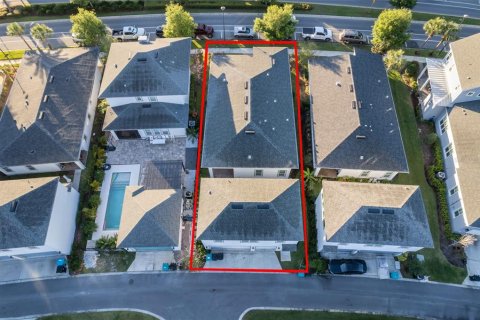 Villa ou maison à louer à Orlando, Floride: 4 chambres, 257.15 m2 № 2416372 - photo 2