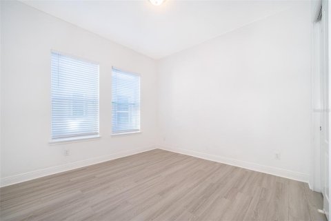 Villa ou maison à louer à Orlando, Floride: 4 chambres, 257.15 m2 № 2416372 - photo 23