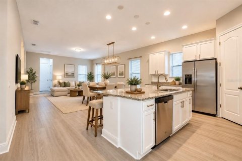 Villa ou maison à louer à Orlando, Floride: 4 chambres, 257.15 m2 № 2416372 - photo 5
