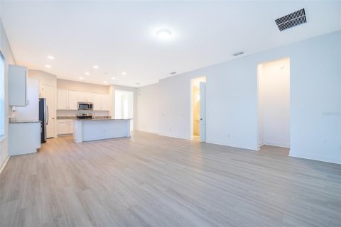 Villa ou maison à louer à Orlando, Floride: 4 chambres, 257.15 m2 № 2416372 - photo 20