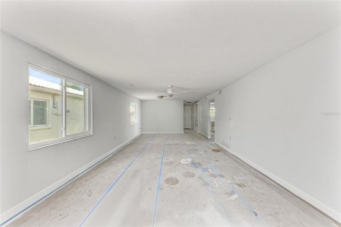 Villa ou maison à vendre à Longboat Key, Floride: 2 chambres, 132.57 m2 № 1902375 - photo 9