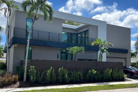 Villa ou maison à vendre à Fort Lauderdale, Floride: 5 chambres, 328.87 m2 № 2011252 - photo 4