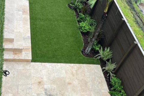 Villa ou maison à vendre à Fort Lauderdale, Floride: 5 chambres, 328.87 m2 № 2011252 - photo 26