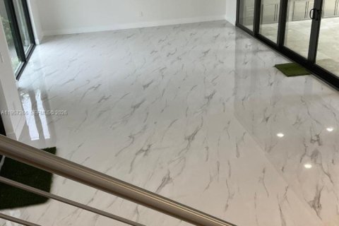 Villa ou maison à vendre à Fort Lauderdale, Floride: 5 chambres, 328.87 m2 № 2011252 - photo 29