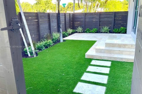 Villa ou maison à vendre à Fort Lauderdale, Floride: 5 chambres, 328.87 m2 № 2011252 - photo 25