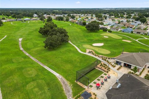 Купить виллу или дом в Лейкленд, Флорида 3 комнаты, 118.17м2, № 2355940 - фото 12