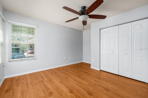 Townhouse in Gainesville, Florida 2 bedrooms, 111.76 sq.m. № 1853702 - photo 11