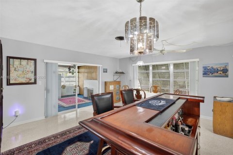 Casa en venta en Plantation, Florida, 4 dormitorios, 234.11 m2 № 1986827 - foto 16