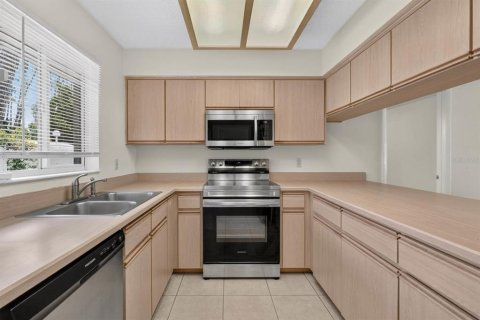 Casa en venta en Palm Coast, Florida, 3 dormitorios, 141.77 m2 № 2291385 - foto 2
