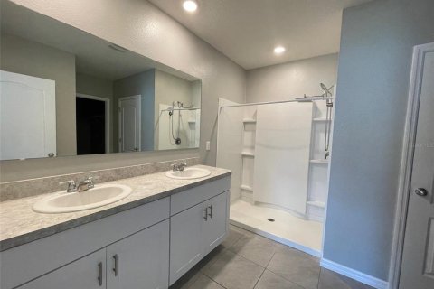 House in Kissimmee, Florida 4 bedrooms, 170.01 sq.m. № 1857683 - photo 10