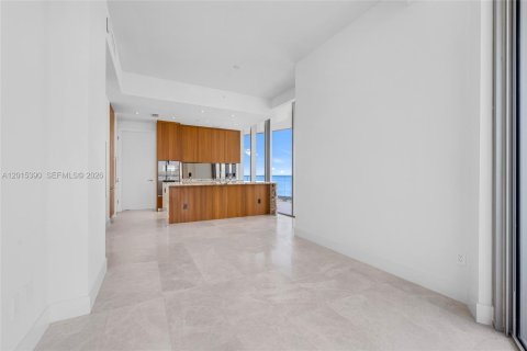 Copropriété à vendre à Miami, Floride: 2 chambres, 109.53 m2 № 2242716 - photo 19