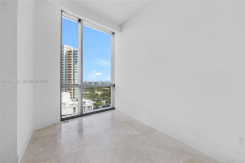 Copropriété à vendre à Miami, Floride: 2 chambres, 109.53 m2 № 2242716 - photo 9