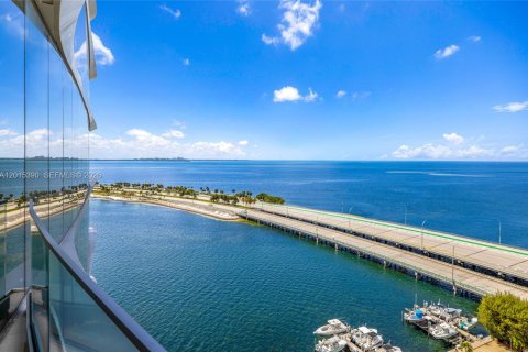 Condo à Miami, Floride, 2 chambres № 2242716