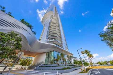 Copropriété à vendre à Miami, Floride: 2 chambres, 109.53 m2 № 2242716 - photo 4