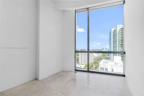 Copropriété à vendre à Miami, Floride: 2 chambres, 109.53 m2 № 2242716 - photo 12